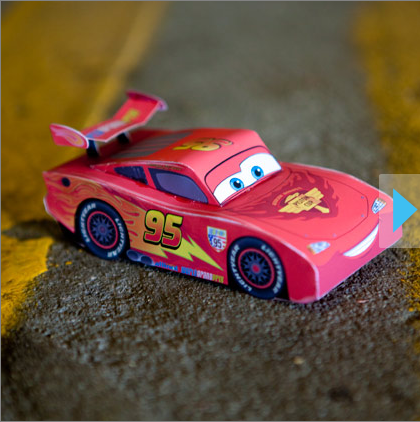 Papercraft imprimible y armable de Rayo McQueen / Lightning McQueen. Manualidades a Raudales.